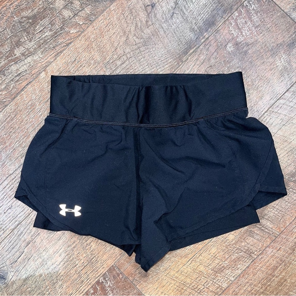 Under Armour Fitted Heat Gear Shorts w/ Shorts Underneath